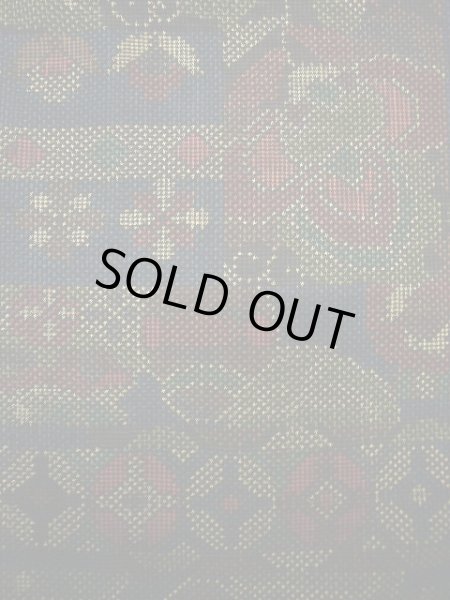 画像10: E706L 大島紬 女性用着物 シルク（正絹）  スモーキーな ネイビー（紺） 花 【中古】 【USED】 【リサイクル】 ★★★☆☆ (10)