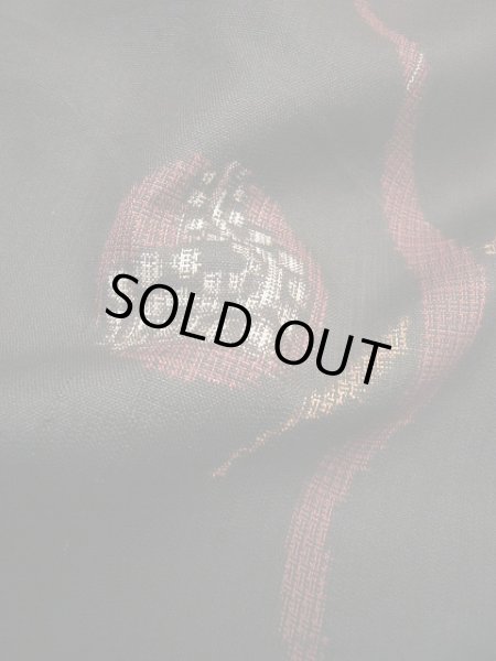 画像9: E706Q 大島紬 女性用着物 シルク(正絹)   黒 抽象的模様 【中古】 【USED】 【リサイクル】 ★★★☆☆ (9)