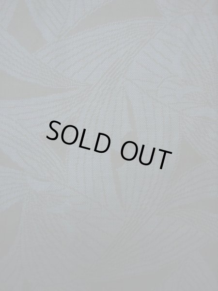 画像5: E706R 大島紬 女性用着物 シルク(正絹)   黒 葉 【中古】 【USED】 【リサイクル】 ★★★☆☆ (5)