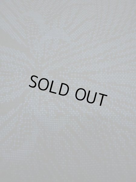 画像7: E706R 大島紬 女性用着物 シルク(正絹)   黒 葉 【中古】 【USED】 【リサイクル】 ★★★☆☆ (7)