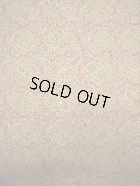 画像3: E727J 小紋 女性用着物 シルク（正絹） スモーキーな 薄い ブラウン（茶色） 唐花 【中古】 【USED】 【リサイクル】 ★★★☆☆ (3)