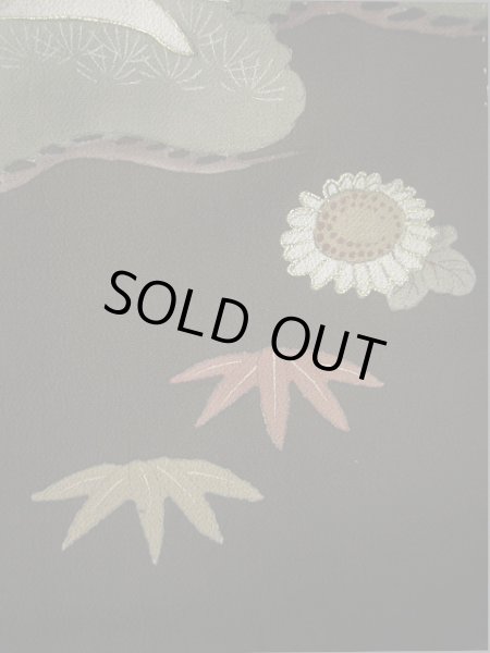 画像13: F0425G 留袖 女性用着物 シルク（正絹）  スモーキーな 黒 鶴 【中古】 【USED】 【リサイクル】 ★★☆☆☆ (13)