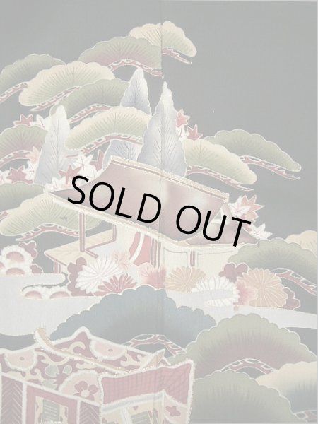 画像7: F0425H 留袖 女性用着物 シルク(正絹)   黒 御所車 【中古】 【USED】 【リサイクル】 ★★★☆☆ (7)