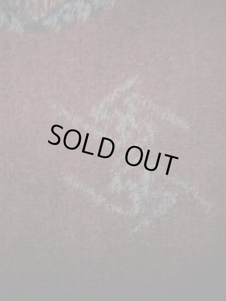 画像7: F0512X 紬 女性用着物 シルク(正絹) スモーキーな ダークな 赤 丸 【中古】 【USED】 【リサイクル】 ★★★★☆ (7)