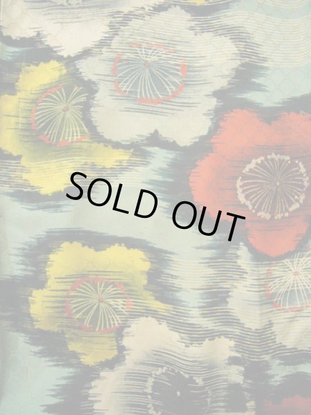 画像4: F0525A 小紋 女性用着物 シルク(正絹) シャイニーな 淡い 水色 梅 【中古】 【USED】 【リサイクル】 ★☆☆☆☆ (4)