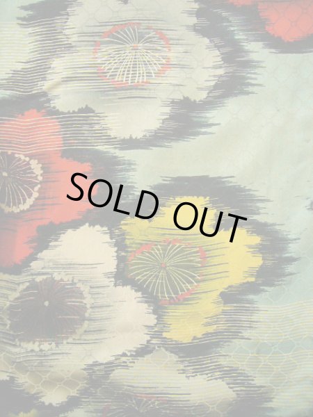 画像6: F0525A 小紋 女性用着物 シルク(正絹) シャイニーな 淡い 水色 梅 【中古】 【USED】 【リサイクル】 ★☆☆☆☆ (6)