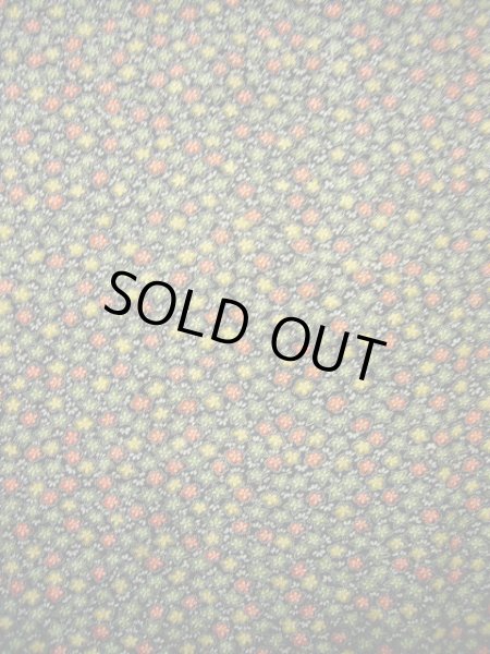 画像3: F0526U 小紋 女性用着物 シルク(正絹)   黒 花 【中古】 【USED】 【リサイクル】 ★★★★☆ (3)