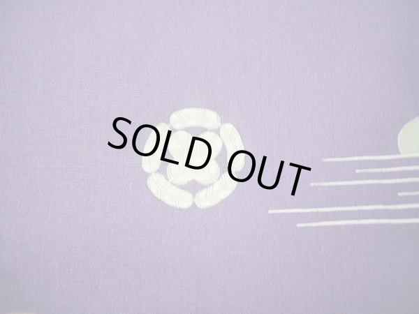 画像5: F0530A 振袖 女性用着物 シルク(正絹)  ダークな 藤 扇 【中古】 【USED】 【リサイクル】 ★★☆☆☆ (5)