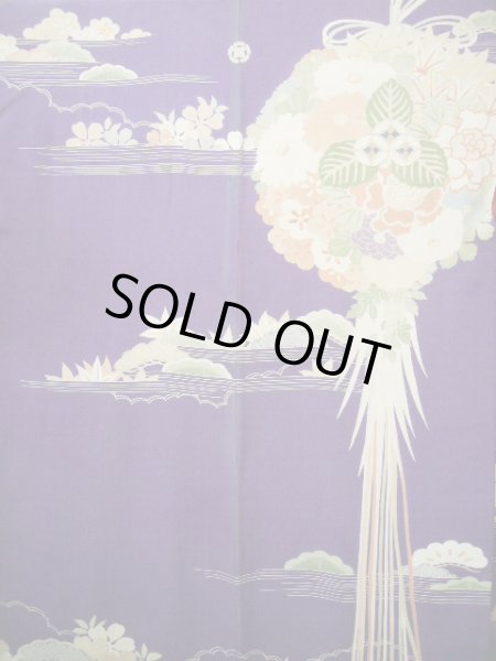 画像8: F0530A 振袖 女性用着物 シルク(正絹)  ダークな 藤 扇 【中古】 【USED】 【リサイクル】 ★★☆☆☆ (8)