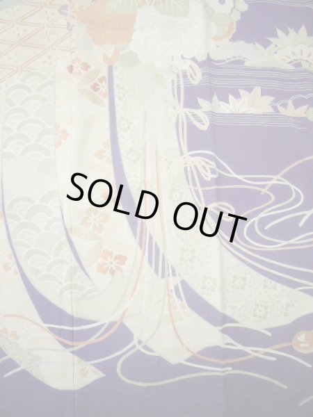 画像12: F0530A 振袖 女性用着物 シルク(正絹)  ダークな 藤 扇 【中古】 【USED】 【リサイクル】 ★★☆☆☆ (12)