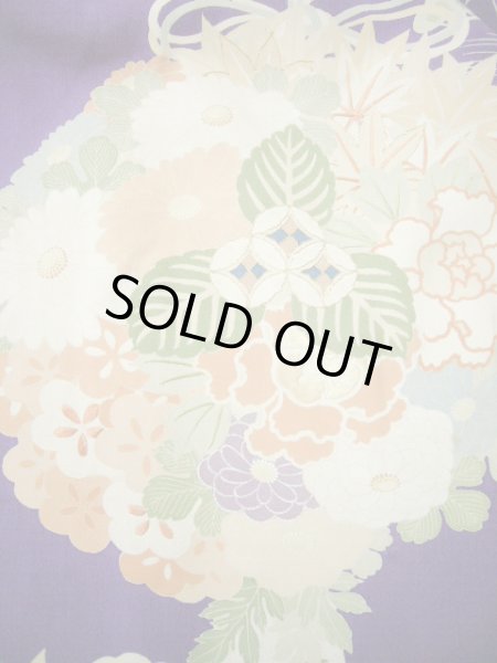 画像13: F0530A 振袖 女性用着物 シルク(正絹)  ダークな 藤 扇 【中古】 【USED】 【リサイクル】 ★★☆☆☆ (13)