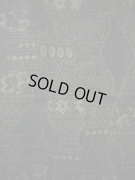 画像5: F0629U 大島紬 女性用着物 縦絣 縦絣 シルク(正絹)   黒, 壺 【中古】 【USED】 【リサイクル】 ★★★★☆ (5)