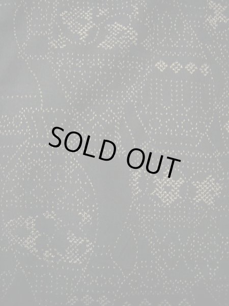 画像7: F0629U 大島紬 女性用着物 縦絣 縦絣 シルク(正絹)   黒, 壺 【中古】 【USED】 【リサイクル】 ★★★★☆ (7)