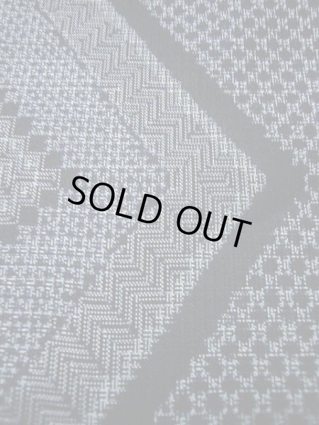 画像7: F0630G 大島紬 女性用着物 経緯併用(たてよこへいよう)絣 シルク（正絹）   グレー（灰色）, 菱 【中古】 【USED】 【リサイクル】 ★★★☆☆ (7)