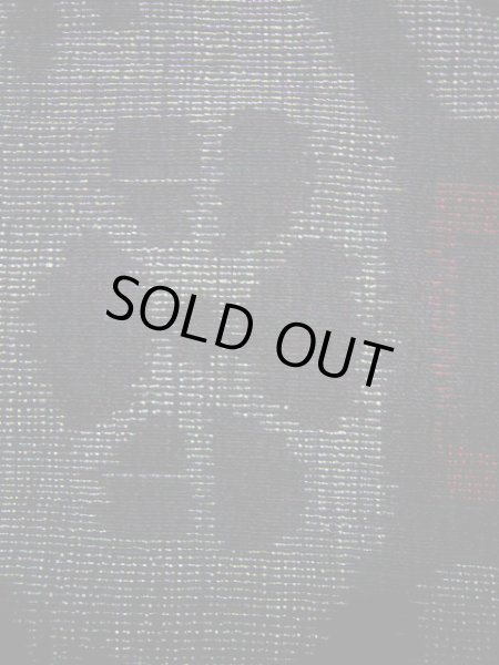 画像6: F0804O 紬 女性用着物 結城紬 結城紬 シルク(正絹)   黒, 蜀江文 【中古】 【USED】 【リサイクル】 ★★★☆☆ (6)