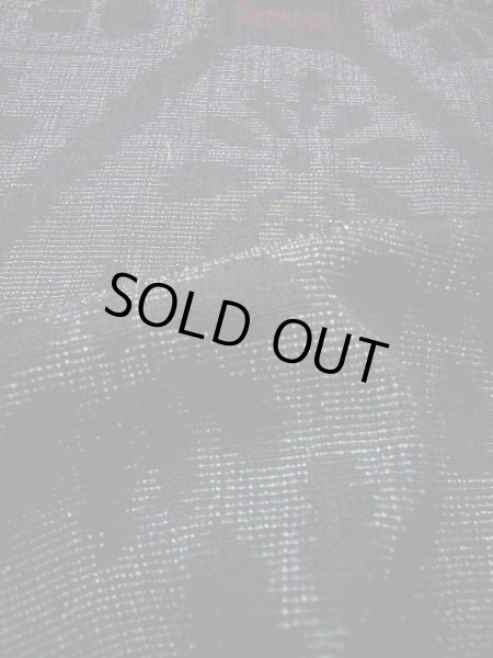 画像8: F0804O 紬 女性用着物 結城紬 結城紬 シルク(正絹)   黒, 蜀江文 【中古】 【USED】 【リサイクル】 ★★★☆☆ (8)