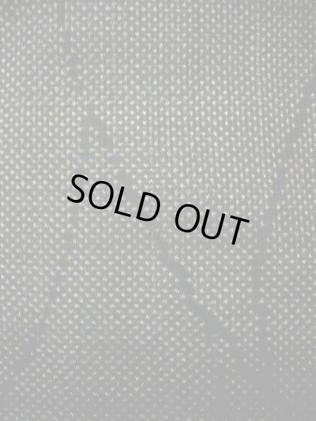 画像8: F1025E 大島紬 女性用着物 縦横絣 縦横絣 シルク（正絹） ダークな 茶色がかった グレー（灰色）, 葉 【中古】 【USED】 【リサイクル】 ★★★☆☆ (8)