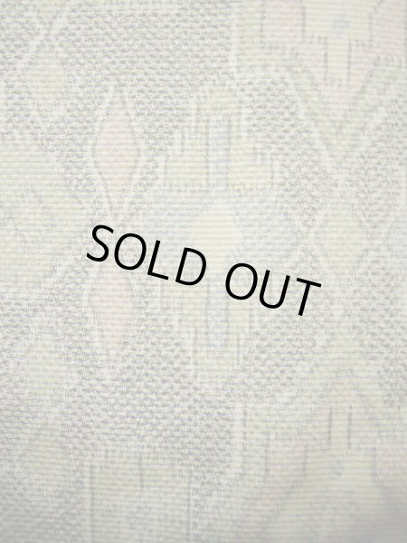 画像6: F1025J 大島紬 女性用着物 縦横絣 縦横絣 シルク(正絹) スモーキーな 薄い グリーン(緑), 十字 【中古】 【USED】 【リサイクル】 ★★★☆☆ (6)