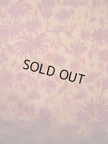 画像6: F1025K 大島紬 女性用着物 縦横絣 縦横絣 シルク(正絹)  スモーキーな オレンジ, 花 【中古】 【USED】 【リサイクル】 ★★★★☆ (6)