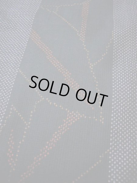 画像6: F1025S 大島紬 女性用着物 縦横絣 縦横絣 シルク(正絹)   黒, 縞 【中古】 【USED】 【リサイクル】 ★★★☆☆ (6)