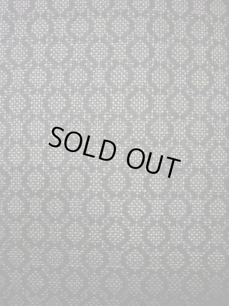 画像3: F1025T 大島紬 女性用着物 縦横絣 縦横絣 シルク(正絹) ダークな 青みのある 黒, 丸 【中古】 【USED】 【リサイクル】 ★★☆☆☆ (3)