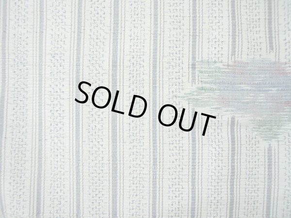 画像4: F1026S 単衣 女性用着物  シルク（正絹） 淡い 青みのある オフ　ホワイト, 縞 【中古】 【USED】 【リサイクル】 ★★☆☆☆ (4)