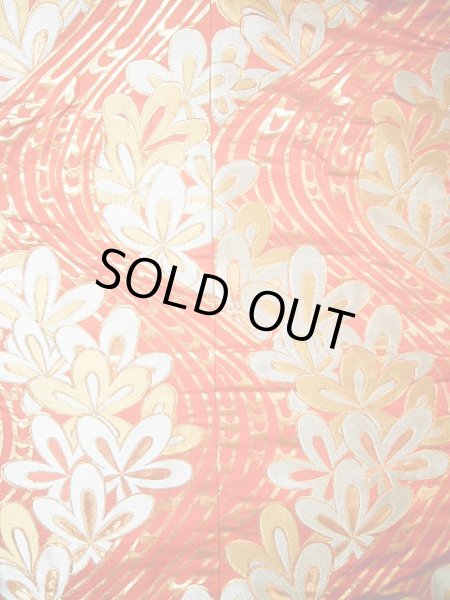 画像4: F1202B 打掛 女性用着物  シルク（正絹）  深い オレンジ, 花 【中古】 【USED】 【リサイクル】 ★★★★☆ (4)