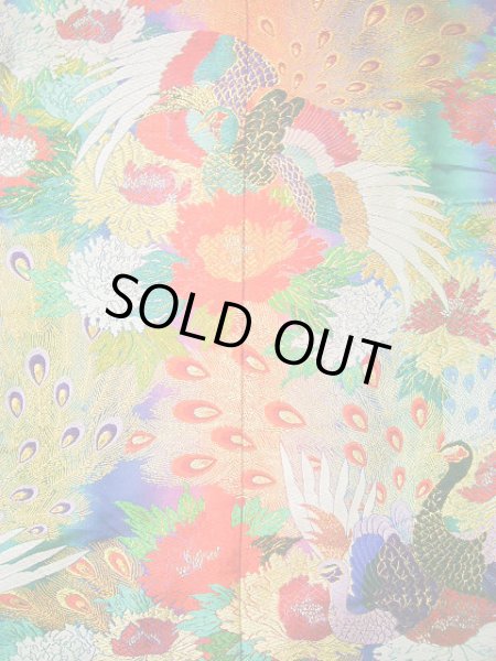 画像7: F1202C 打掛 女性用着物  シルク(正絹)  シャイニーな 紫, 孔雀 【中古】 【USED】 【リサイクル】 ★★★★★ (7)