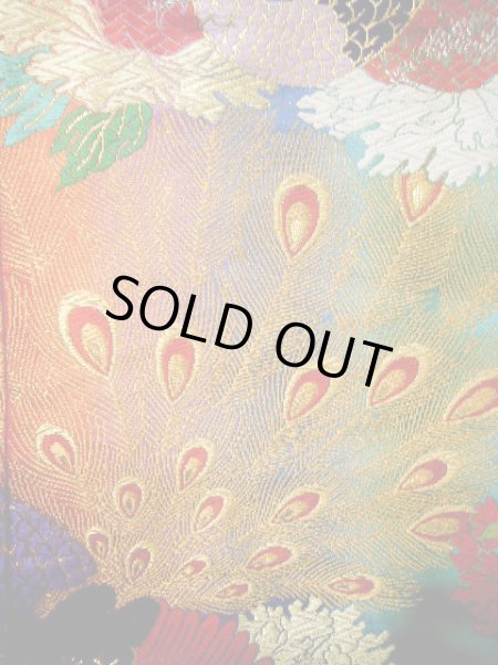 画像18: F1202C 打掛 女性用着物  シルク(正絹)  シャイニーな 紫, 孔雀 【中古】 【USED】 【リサイクル】 ★★★★★ (18)