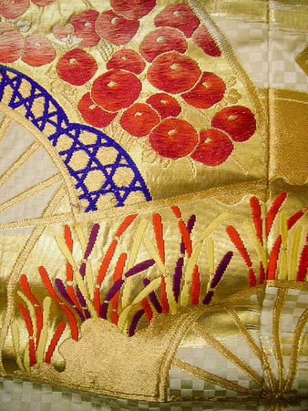 画像13: F1202E 打掛 女性用着物  シルク(正絹)  薄い ベージュ, 扇 【中古】 【USED】 【リサイクル】 ★★★★☆ (13)