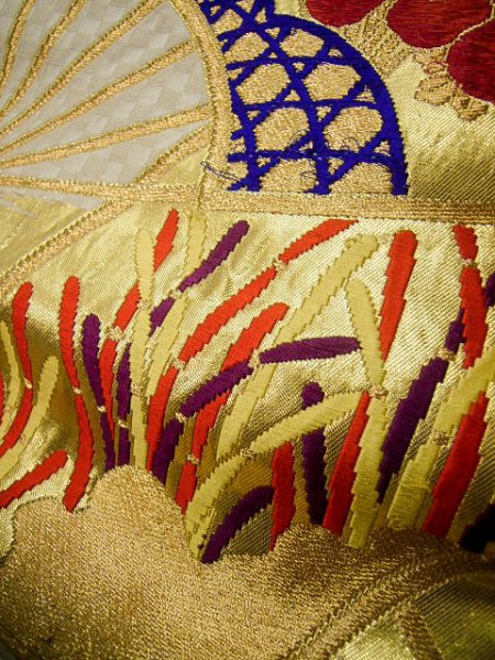 画像14: F1202E 打掛 女性用着物  シルク(正絹)  薄い ベージュ, 扇 【中古】 【USED】 【リサイクル】 ★★★★☆ (14)