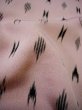 画像8: F1212N 織 女性用着物  シルク（正絹） クリーミーな 薄い ピンク, 抽象的模様 【中古】 【USED】 【リサイクル】 ★★☆☆☆ (8)