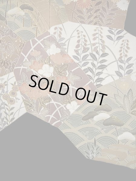 画像6: G0127C 黒留袖 女性用着物 家紋:桐 シルク(正絹)   黒, 紫陽花 【中古】 【USED】 【リサイクル】 ★★★★☆ (6)