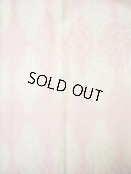 画像3: G0128S じゅばん 女性用着物 半襟付 シルク(正絹)  スモーキーな ピンク, 立涌 【中古】 【USED】 【リサイクル】 ★★★★☆ (3)