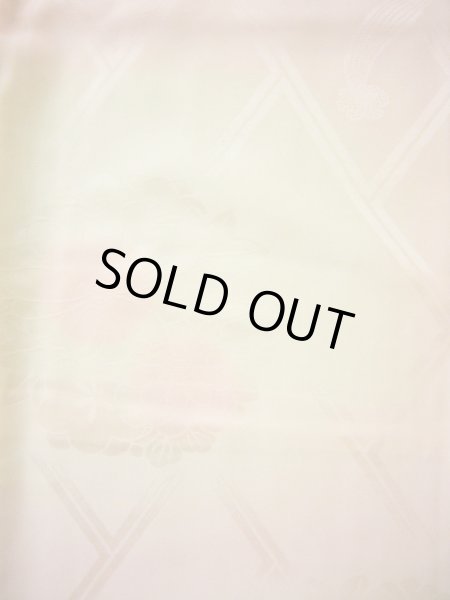 画像4: G0204J じゅばん 女性用着物 半衿付 振袖用 シルク(正絹)  クリーミーな ピンク, ぼかし 【中古】 【USED】 【リサイクル】 ★★★★☆ (4)