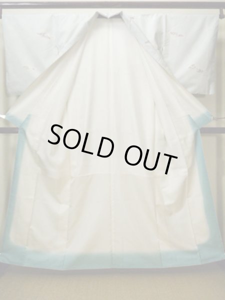 画像2: G0302X 小紋 女性用着物  シルク（正絹）  スモーキーな オフ　ホワイト, 梅 【中古】 【USED】 【リサイクル】 ★★★☆☆ (2)