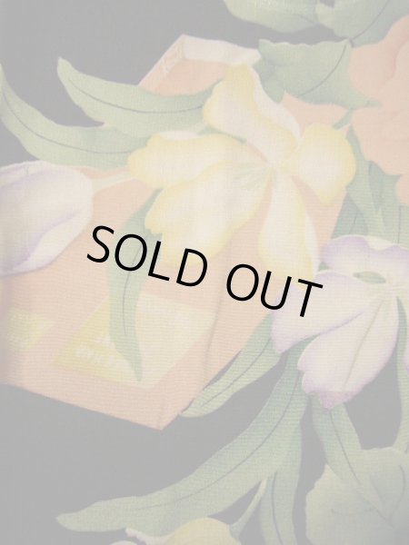 画像12: G0302Z 小紋 女性用着物 金紗縮緬、振袖リメイク シルク(正絹)  ダークな 紫, チューリップ 【中古】 【USED】 【リサイクル】 ★★★☆☆ (12)