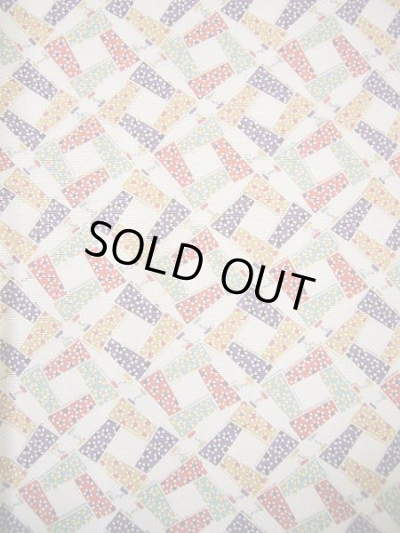 画像4: G0526I 小紋 女性用着物  シルク（正絹）   オフ　ホワイト, 扇 【中古】 【USED】 【リサイクル】 ★★★★☆ (4)