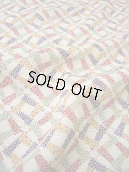 画像7: G0526I 小紋 女性用着物  シルク（正絹）   オフ　ホワイト, 扇 【中古】 【USED】 【リサイクル】 ★★★★☆ (7)