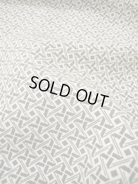 画像5: G0526M 小紋 女性用着物  シルク（正絹）   オフ　ホワイト, 幾何学模様 【中古】 【USED】 【リサイクル】 ★★★★☆ (5)