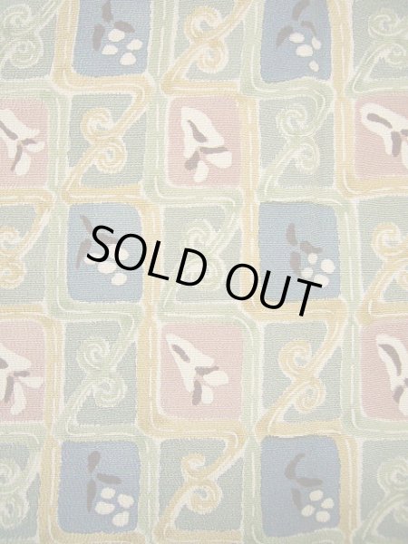 画像5: G0527T 小紋 女性用着物  ちりめん シルク(正絹)  スモーキーな グリーン(緑), 花 スモーキーな【中古】 【USED】 【リサイクル】 ★★★☆☆ (5)