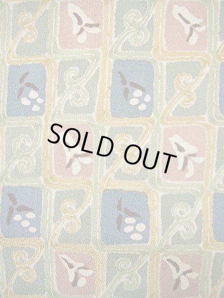 画像6: G0527T 小紋 女性用着物  ちりめん シルク(正絹)  スモーキーな グリーン(緑), 花 スモーキーな【中古】 【USED】 【リサイクル】 ★★★☆☆ (6)