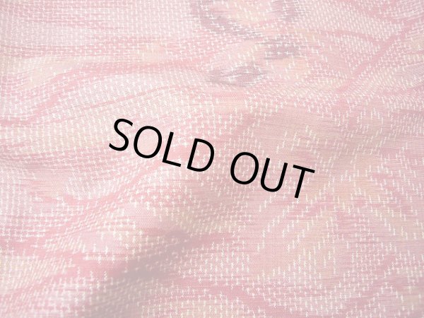 画像11: G0601Y 十日町紬 女性用着物  シルク(正絹)   ピンク, 花 【中古】 【USED】 【リサイクル】 ★★★☆☆ (11)