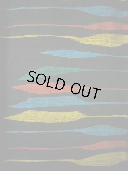 画像3: G0602B 紬 女性用着物  シルク(正絹)  スモーキーな 黒, 縞 【中古】 【USED】 【リサイクル】 ★★★★★ (3)