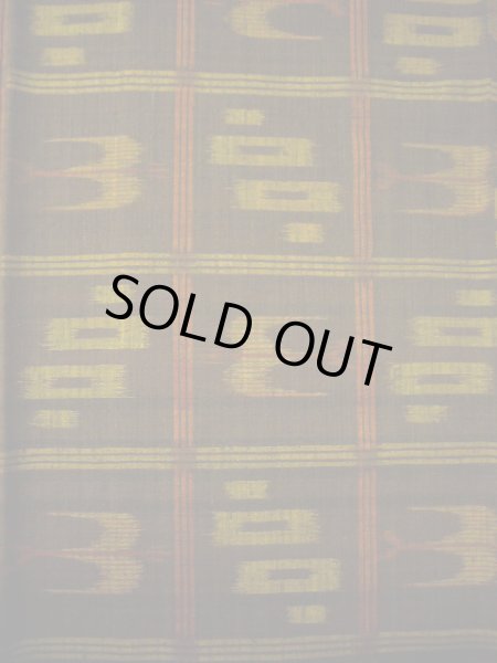 画像3: G0605S 紬 女性用着物  シルク(正絹)  スモーキーな ブラウン(茶色), 鳥 【中古】 【USED】 【リサイクル】 ★★★★☆ (3)