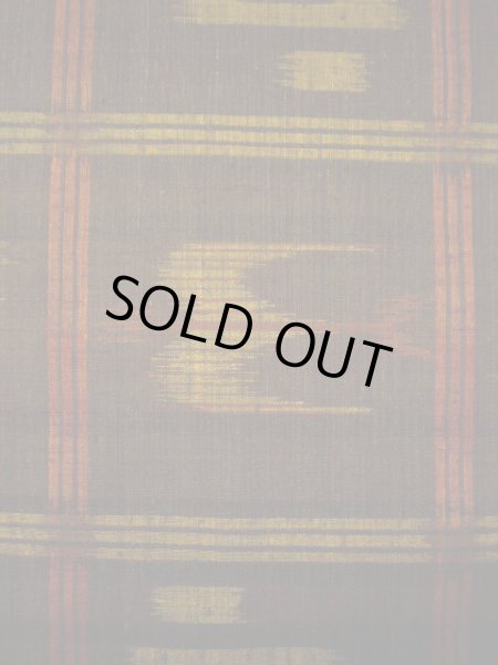 画像4: G0605S 紬 女性用着物  シルク(正絹)  スモーキーな ブラウン(茶色), 鳥 【中古】 【USED】 【リサイクル】 ★★★★☆ (4)