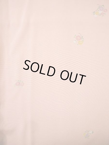 画像4: G0608E 小紋 女性用着物  シルク(正絹)  クリーミーな ピンク, 菊 【中古】 【USED】 【リサイクル】 ★★★★★ (4)