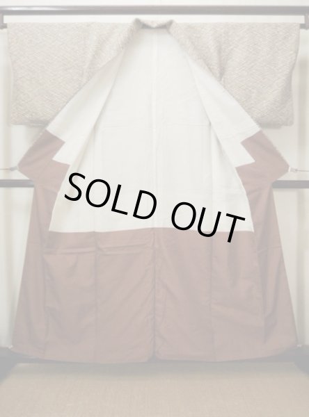 画像2: G0608I 小紋 女性用着物  シルク(正絹)   ベージュ, 菱 【中古】 【USED】 【リサイクル】 ★★★☆☆ (2)