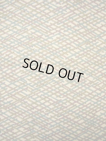 画像4: G0608I 小紋 女性用着物  シルク(正絹)   ベージュ, 菱 【中古】 【USED】 【リサイクル】 ★★★☆☆ (4)