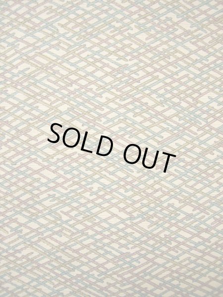 画像5: G0608I 小紋 女性用着物  シルク(正絹)   ベージュ, 菱 【中古】 【USED】 【リサイクル】 ★★★☆☆ (5)